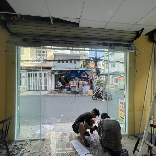nhomkinhbienhoa.com