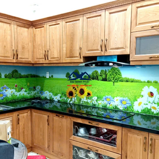 TRANH KÍNH ĐẸP ỐP TƯỜNG GIÁ RẺ TẠI XƯỞNG