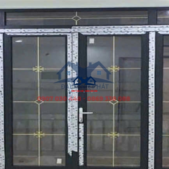 NHÔM KÍNH BIÊN HÒA - CỬA ĐẸP NHÀ SANG